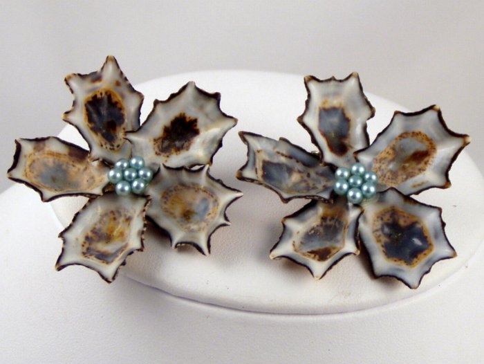 VINTAGE EARRINGS Huge Genuine Sea Shell seashell Blue