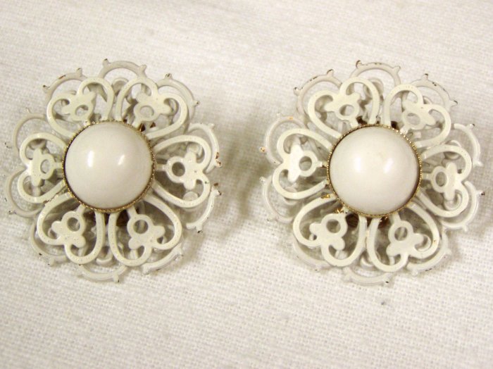VINTAGE EARRINGS Lacy White Filigree Open Scrollwork Enamel Clips