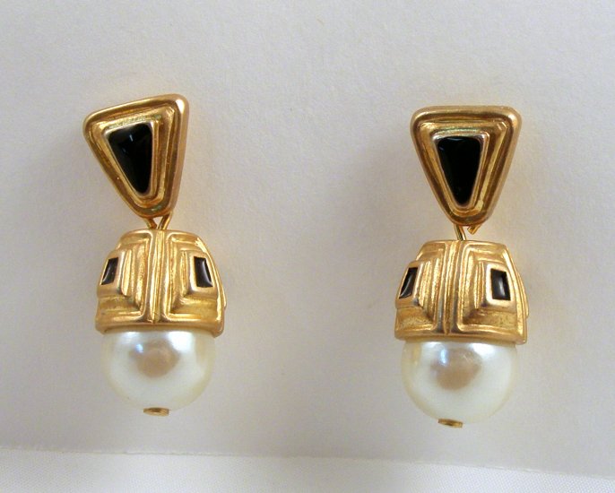 VINTAGE EARRINGS Egyptian Revi Pearly Dangle Black Enam
