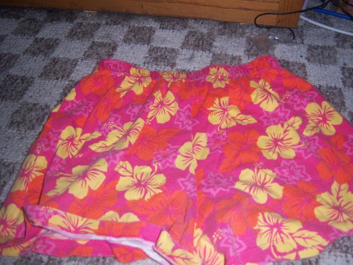 Flower printed shorts size XL 14/16 Girls