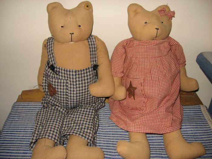 CUTE COUNTRY BOY AND GIRL BEAR SET NEW PERFECT CONDITION