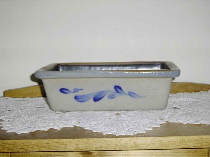 ROWE POTTERY LOAF PAN NEW !!!