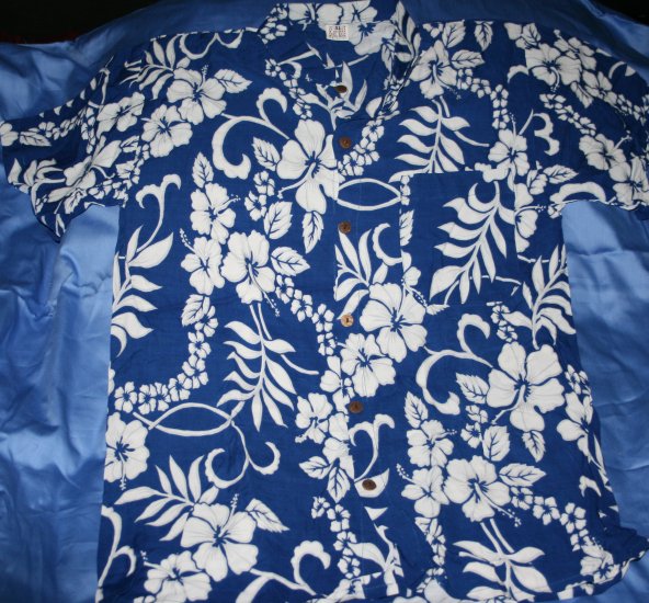 Mens blue Hawaiian shirt w/white flowers