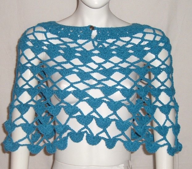 Rampage Cropped Poncho One Size