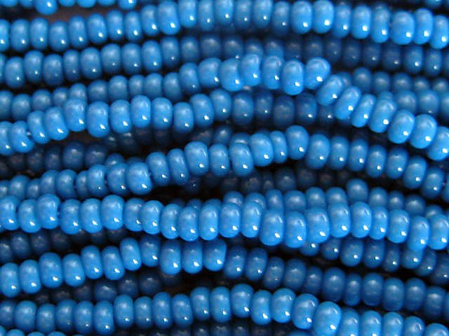 11/0 CZECH GLASS SEED BEADS OPAQUE SLATE BLUE 1 HANK