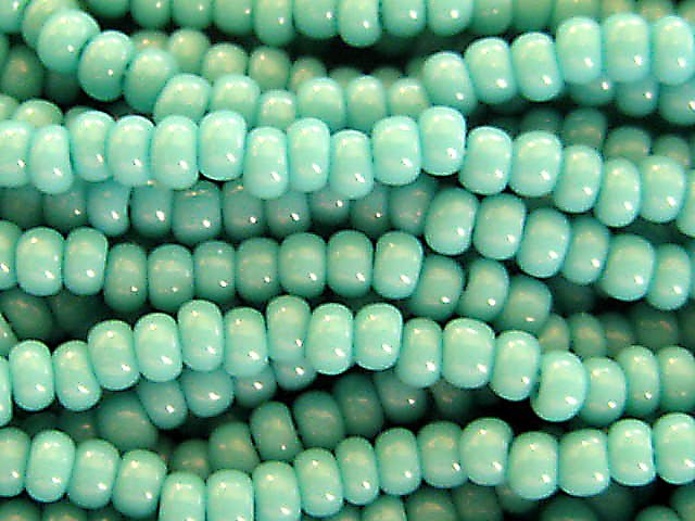 11/0 CZECH GLASS SEED BEADS OPAQUE TURQUOISE GREEN 1 HANK