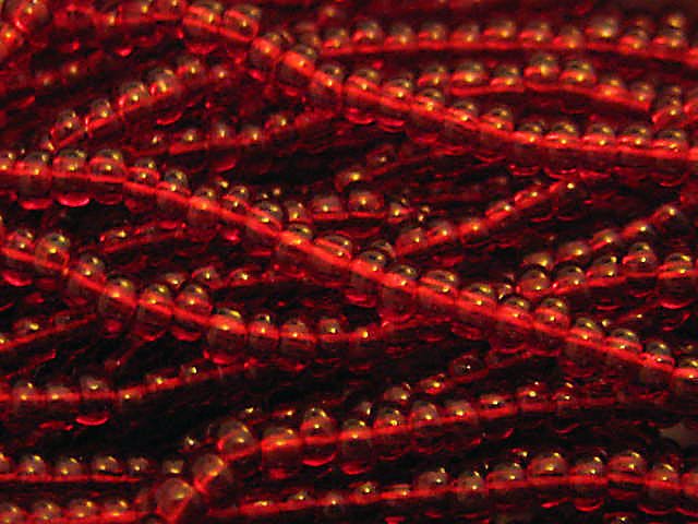 11/0 CZECH GLASS SEED BEADS TRANSPARENT MEDIUM DARK RUBY 1 HANK