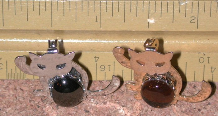 Cat/Kitty small Pin Brooch LOT of 2 vintage jelly belly style FREE SHIPPING DISCOUNT AVAILABLE