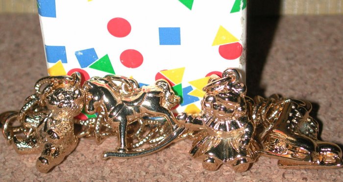 Costume Charm Bracelet small size Vintage Avon Christmas Wishes kids