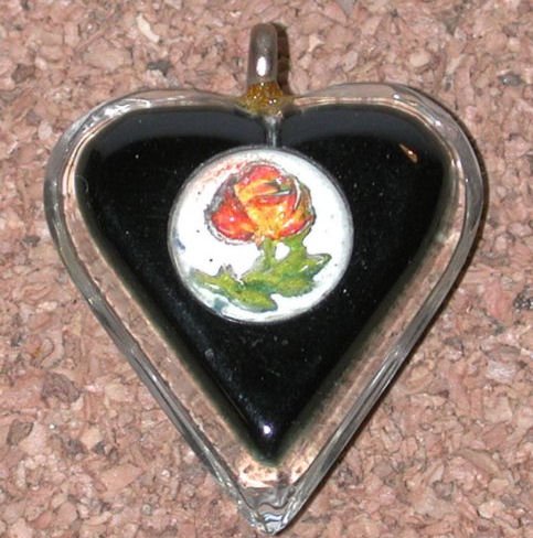 Lucite Vintage Charm Heart Pendant flower Intaglio center