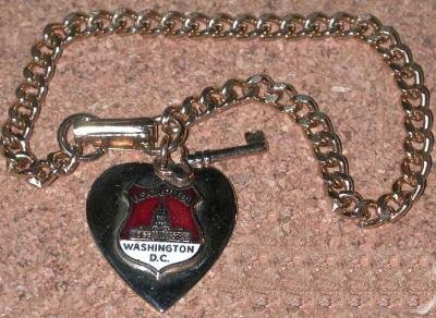 Vintage Charm Bracelet U.S. Capital Washington D.C. Heart & Key enamel FREE SHIPPING DISCOUNT