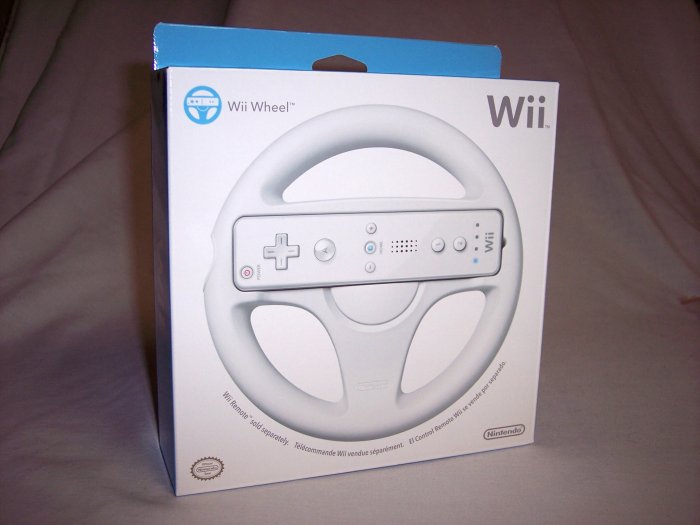 OFFICIAL NINTENDO Wii WHEEL - BRAND NEW FACTORY SEALED