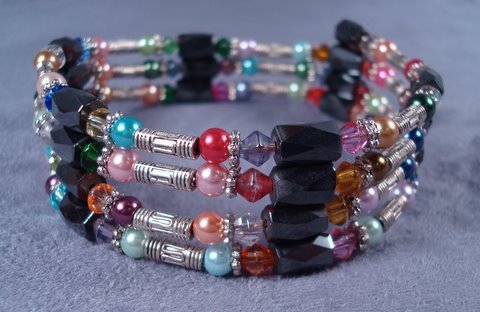 Magnetic wrap bracelet or necklace