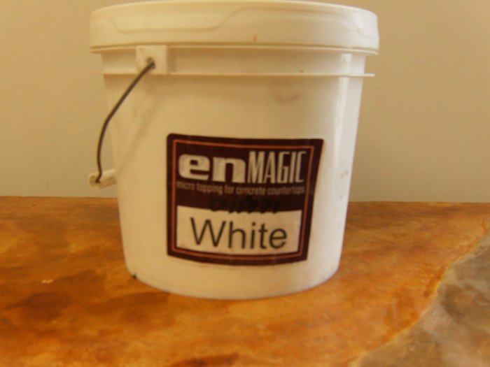 enMAGIC 4 lb. White
