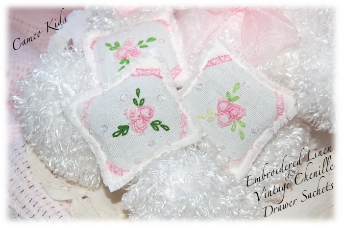 Drawer Sachets - Linen and Chenille - Lavender Gifts - Sachet