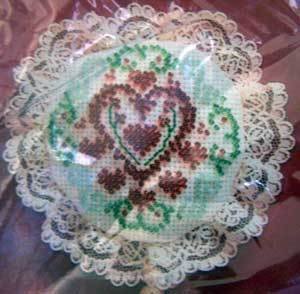 Christmas Beaded Cross Stitch Kit 2425 Holiday Hearts Ornament