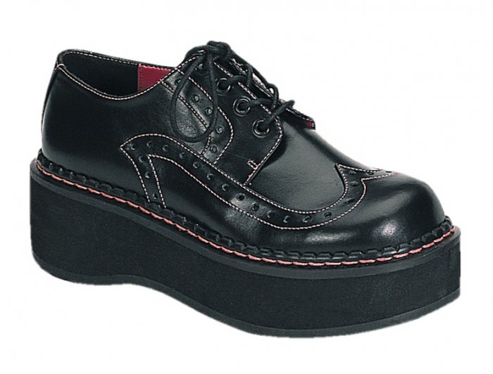 Womens Shoes w/Pink Contrast Stitching