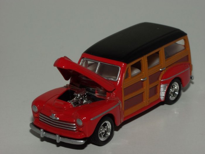 Hot Wheels 2001 100% Black Box 1948 Merc Woody..Red..1/64 Scale Loose