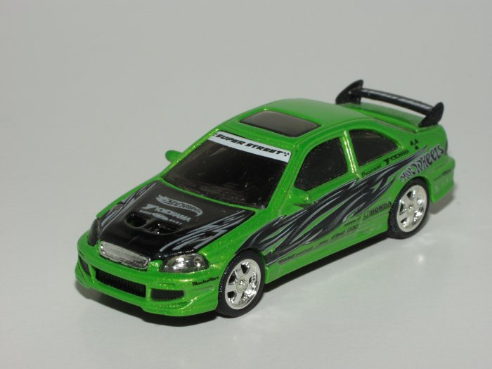 Hot wheels 100% Super Street Magazine Honda Civic Si 1/64 Scale Loose