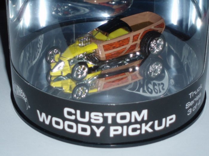 2004 Hot Wheels Showcase Custom Woody Pickup...Yellow
