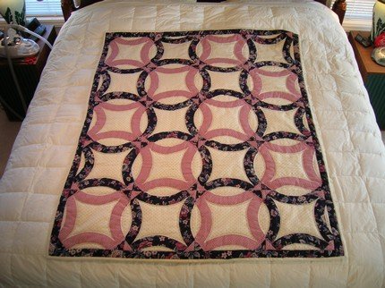 Double Wedding Ring Quilt