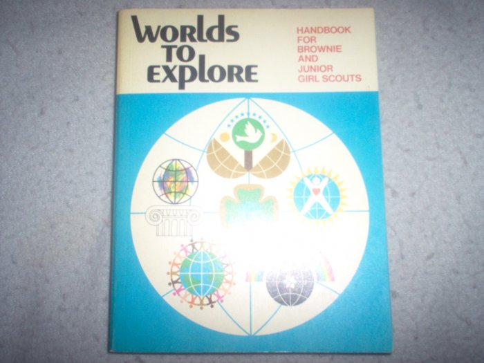 Girl Scout Vintage 1977 Worlds to Explore Handbook book Brownies Juniors