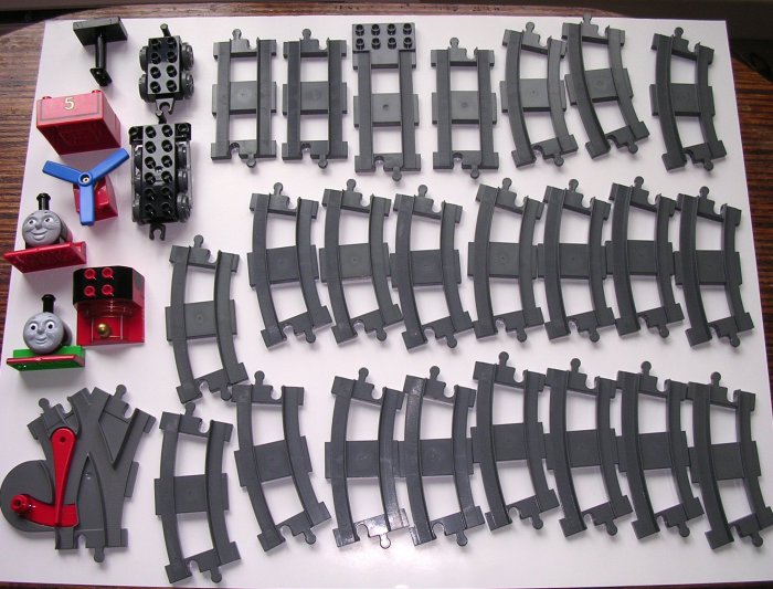 Lego Duplo Thomas The Train TRACK Large Lot Of Misc Train Pieces / Lego Building Blocks