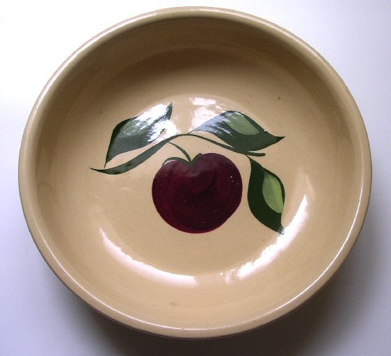 Vintage Watt Pottery Apple Bowl Pasta Spagetti Bowl # 24 Watt Oven Ware