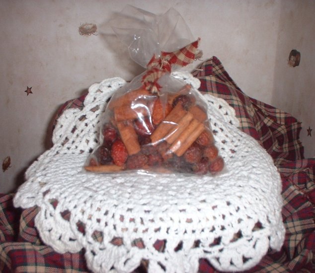 Mulberry Potpourri