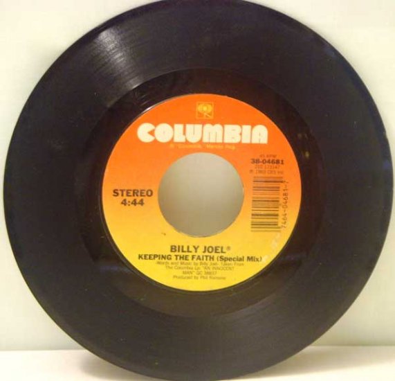 Billy Joel: Keeping the Faith, She's Right on Time (45 RPM)