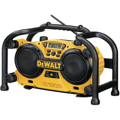 DC011 Dewalt Heavy-Duty Worksite Radio/Charger