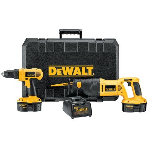DC759CA Dewalt 18V Compact Drill/Recip Saw Combo Kit