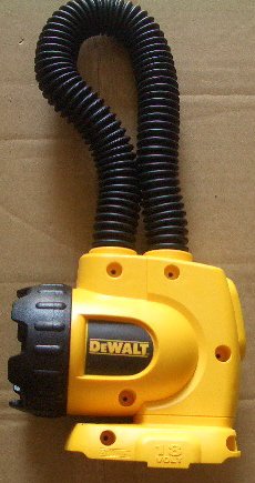 DW919 Dewalt 18v Cordless Snakelight Flashlight NANO Lithium-ion Design