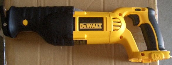 DC385 18V Dewalt Reciprocating Saw NANO Lithium-ion Design