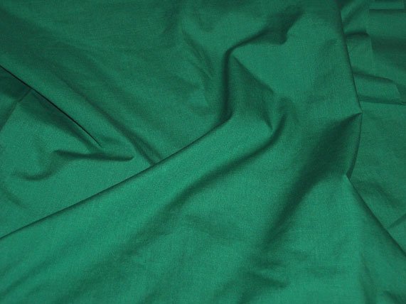Kelly Green Poly Cotton Broadcloth