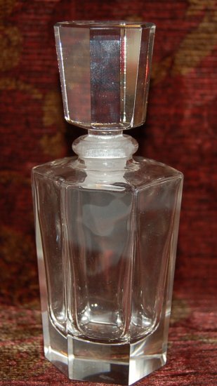 Vintage Crystal Perfume Bottle ~ Simple & Elegant ~