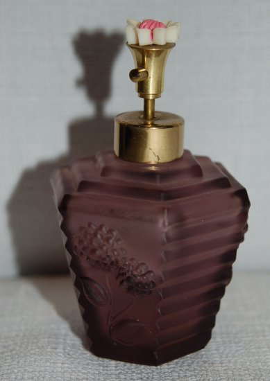 Purple Glass Irice Perfume Atomizer / Bottle w Flower Top
