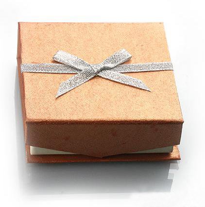 Box006