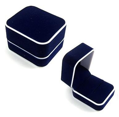 Box022