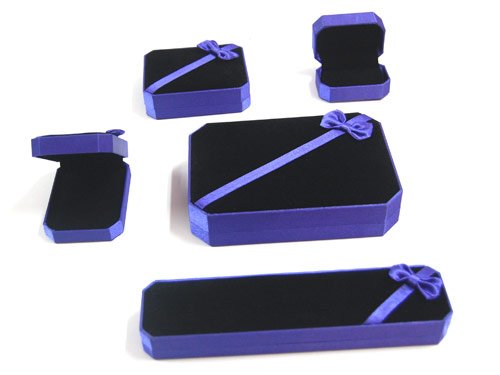 Box038
