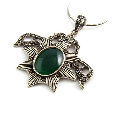 24249 - Large Thai silver Necklace pendant with Agate inlay