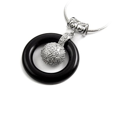 24915-Silver pendant with black agate and gems
