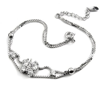 25062- Sterling silver necklaces