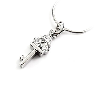 24461-Sterling silver with rhinestoe pendant