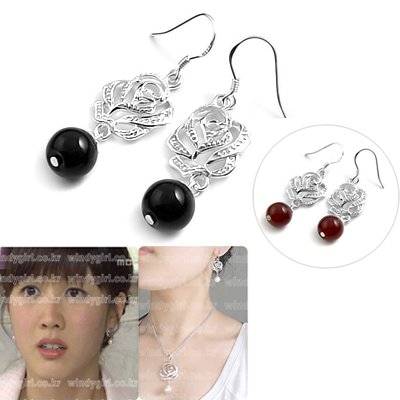 24524-sterling silver with agate earring