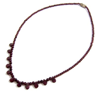 24535-gemstone necklace