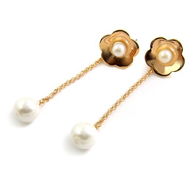 24584-alloy with artificail gemstone earring