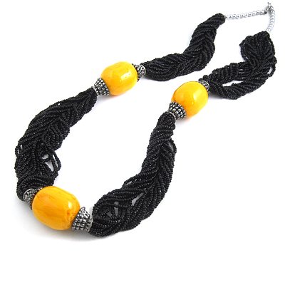 24627-resin with alloy necklace