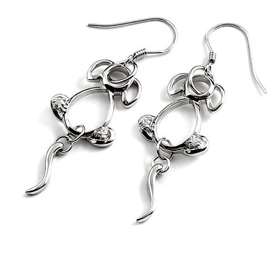 24684- sterling silver platium plated with rhinestoe earring
