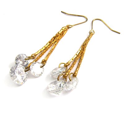 24751-alloy with rhinestoe earring